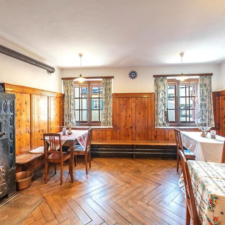 Weisses Kreuz - Crusch Alva Bed & Breakfast ซาเมอดัน ภายนอก รูปภาพ