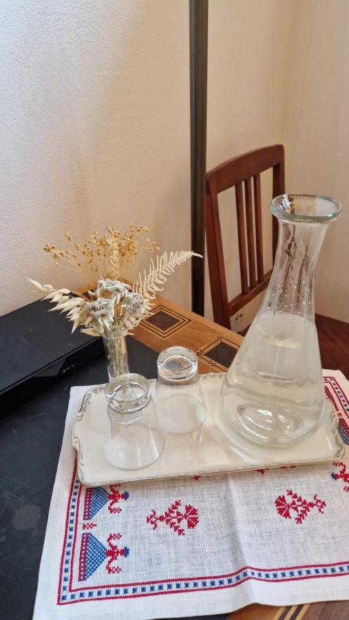 Weisses Kreuz - Crusch Alva Bed & Breakfast ซาเมอดัน ภายนอก รูปภาพ