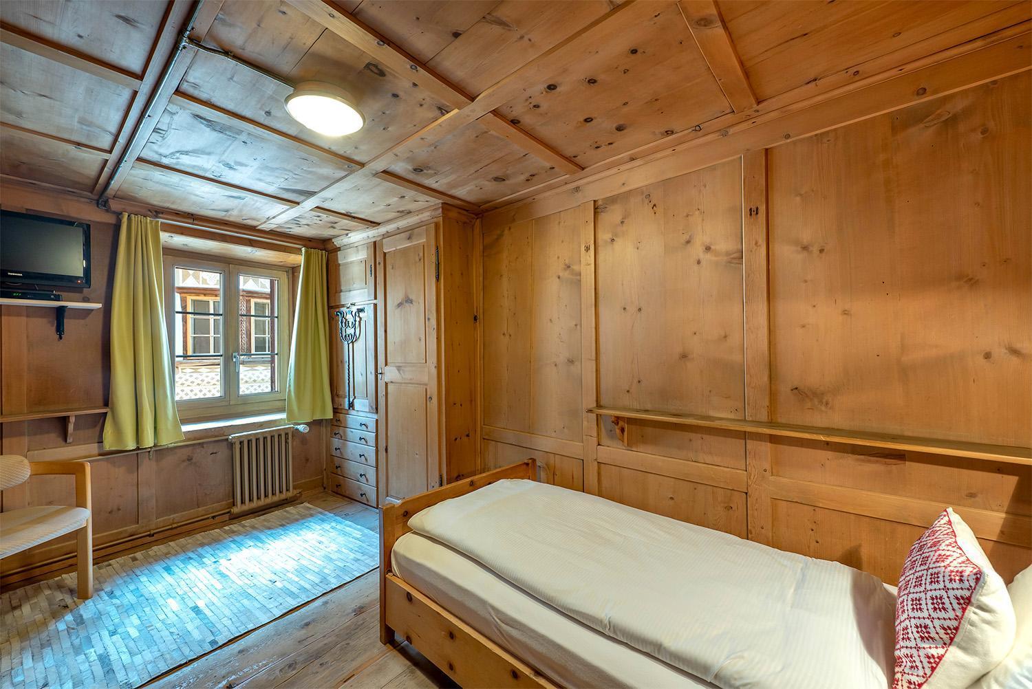 Weisses Kreuz - Crusch Alva Bed & Breakfast ซาเมอดัน ภายนอก รูปภาพ